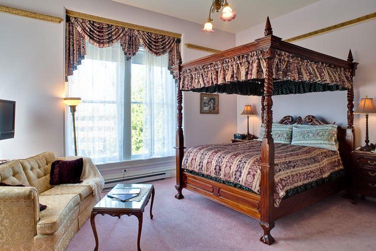 Amethyst Inn Victoria Kültér fotó